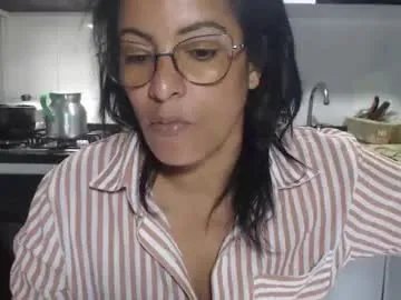 Freechat kattleyagray on Chaturbate