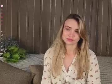 kelliezitzmann from Chaturbate is Freechat