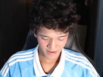 Ken_bigcockxx from Chaturbate