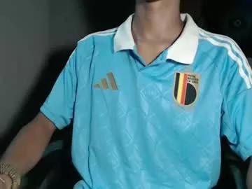 Ken_bigcockxx from Chaturbate