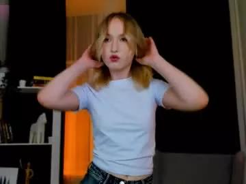 Try girls webcam shows. Sweet cute Free Performers.