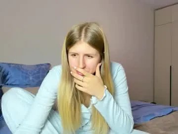 kirraa_ on Chaturbate 