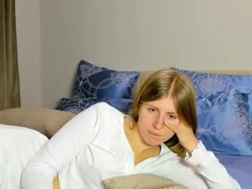 kirraa_ on Chaturbate 