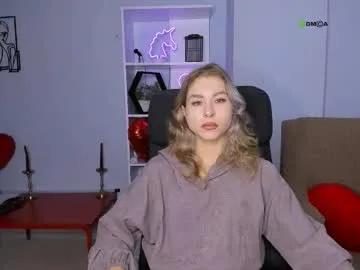 Kitty_layy from Chaturbate