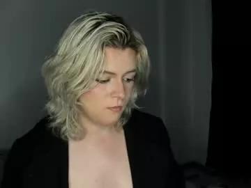 La_femme_fatale_ from Chaturbate