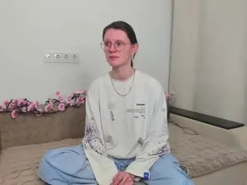 Try girls webcam shows. Sweet cute Free Performers.