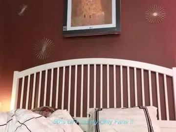 Laurenbrite from Chaturbate