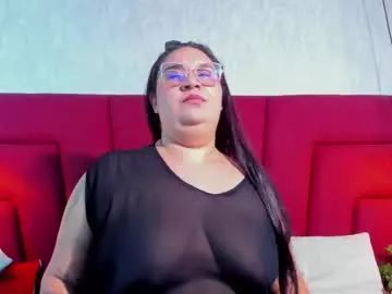 leah_curvy from Chaturbate is Freechat