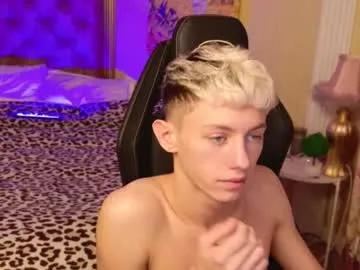 Freechat leonlure on Chaturbate