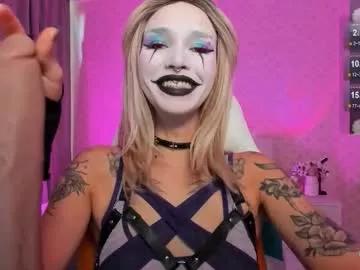 Leylanoir from Chaturbate