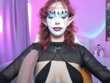 Leylanoir from Chaturbate