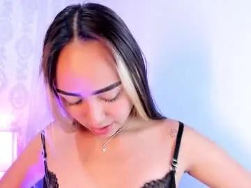 Freechat liaa_18 on Chaturbate