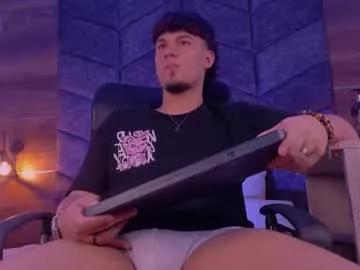 Liamthunder05_ from Chaturbate