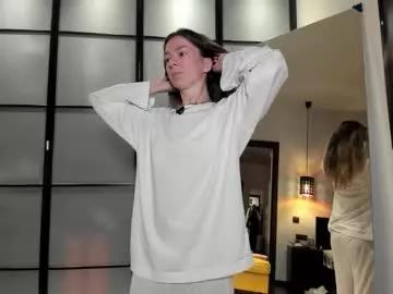 Lil_uff from Chaturbate