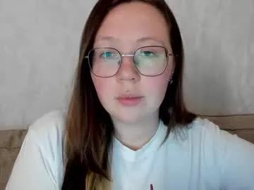 Lily_cheys from Chaturbate