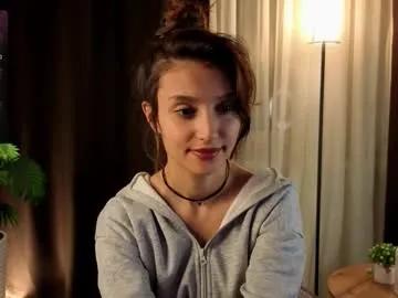 linaage from Chaturbate is Freechat