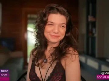 Freechat loollypop24 on Chaturbate