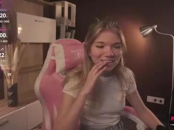 Try girls webcam shows. Sweet cute Free Performers.