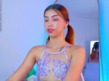 Freechat lorraine_28 on Chaturbate