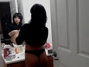 Freechat lovelyliliahxx on Chaturbate