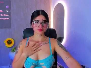 Luanabonasx from Chaturbate