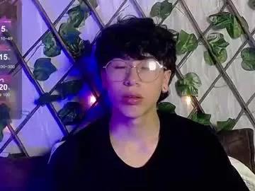 Lucke_noor from Chaturbate