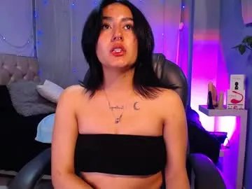 Try girls webcam shows. Sweet cute Free Performers.