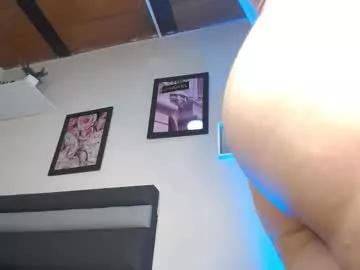 lulugh_ from Chaturbate