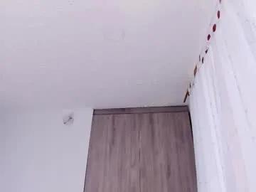 Try girls webcam shows. Sweet cute Free Performers.