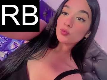 Freechat maeena on Chaturbate