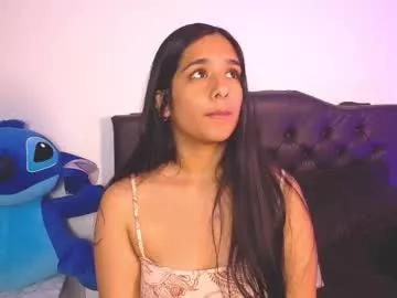 Freechat maeena on Chaturbate