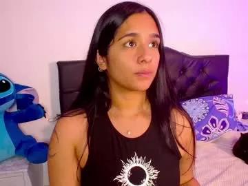 Freechat maeena on Chaturbate