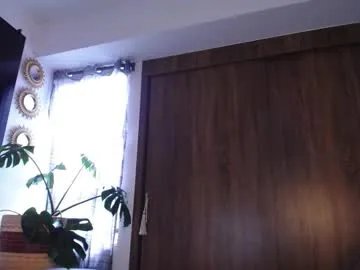 Freechat maggie_raver on Chaturbate