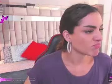 Freechat mariiahneedles on Chaturbate