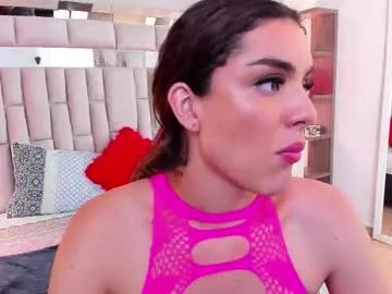 Freechat mariiahneedles on Chaturbate