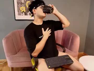 Mark_evans1_ from Chaturbate