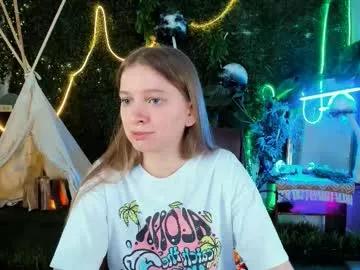 Try girls webcam shows. Sweet cute Free Performers.