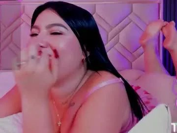 Freechat miaafarrel on Chaturbate