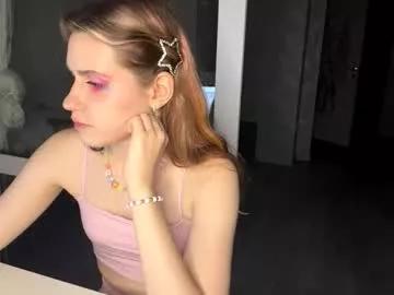 Try girls webcam shows. Sweet cute Free Performers.