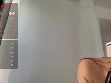 Try girls webcam shows. Sweet cute Free Performers.