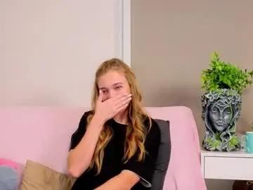 moirawenzinger from Chaturbate is Freechat