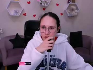 Try girls webcam shows. Sweet cute Free Performers.