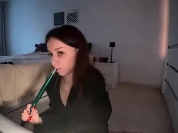 Monnymoonn from Chaturbate