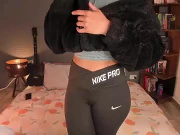 Try girls webcam shows. Sweet cute Free Performers.