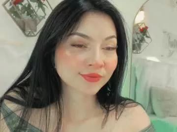 Naamah_b from Chaturbate
