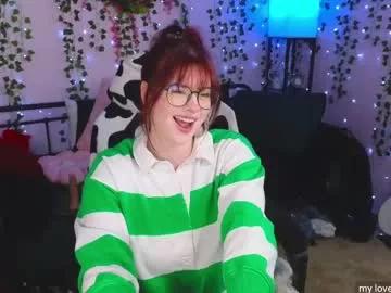 Try girls webcam shows. Sweet cute Free Performers.