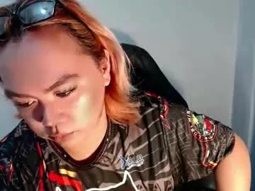 Try girls webcam shows. Sweet cute Free Performers.