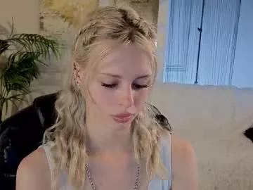 nelly_carroll from Chaturbate