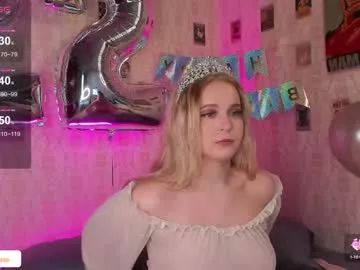 new_kamelia from Chaturbate is Freechat