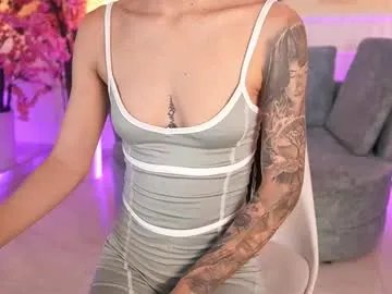 Freechat nicolecrawft on Chaturbate